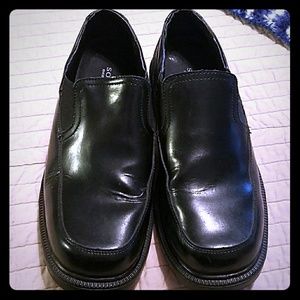 Black mens dress shoes